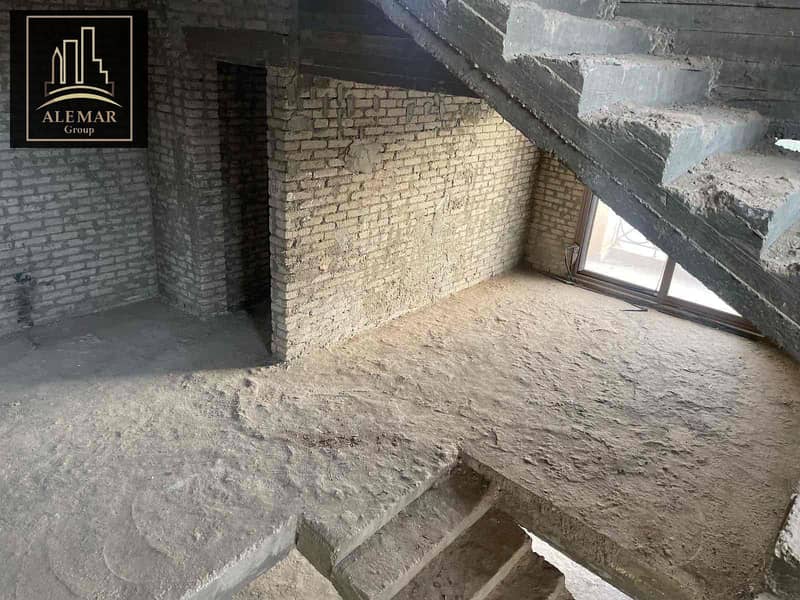 4 939eea23-c785-4810-8c09-5e0962b4b8a0. jpg