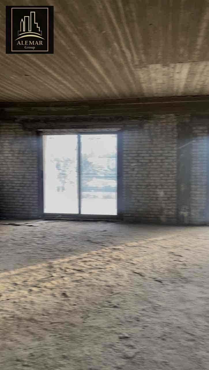 14 385f84e1-279a-4cec-bad1-351cc1e57f4b. jpg