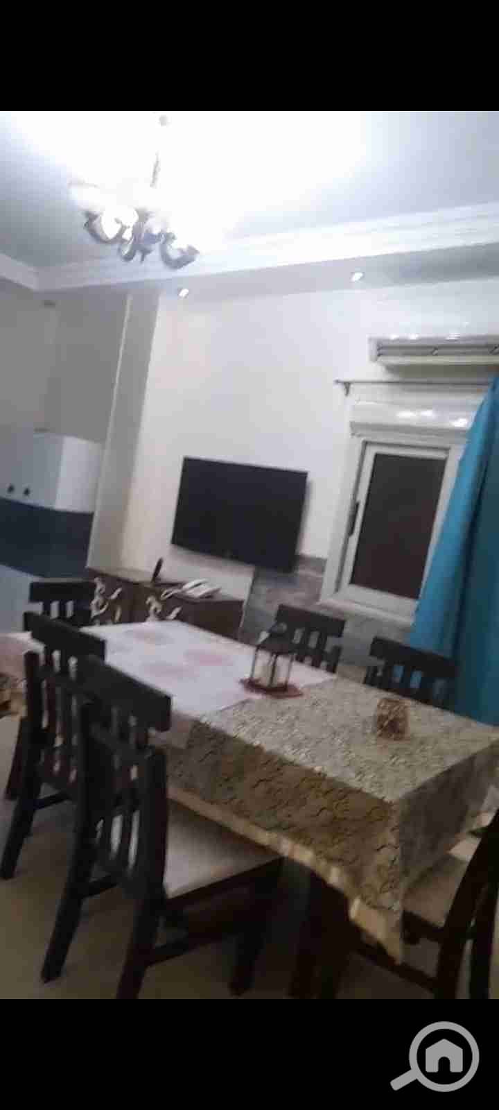 1000496667. jpg 1000496667. jpg