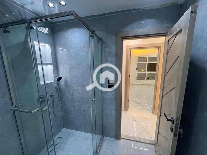 13 07ee69e0-d5c1-4f8a-9d55-41533dcbe288. jpg