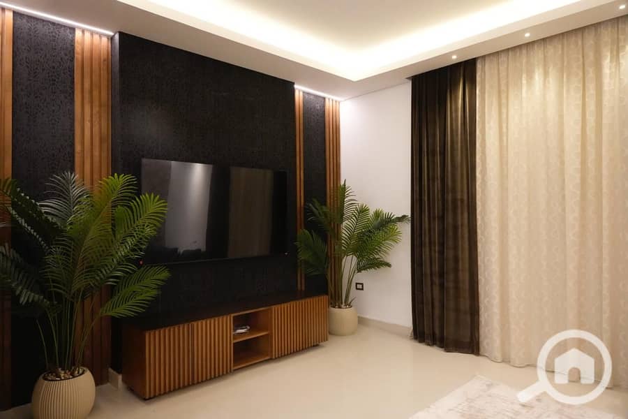 4 17a4ba58-8666-4371-841b-dcbfda65f895. jpeg