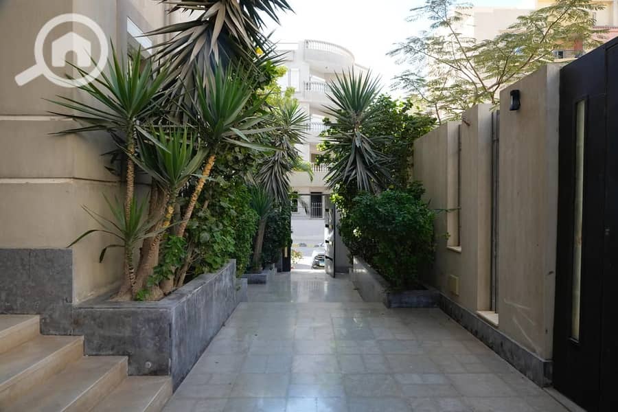 7 a861c5f0-79b9-4654-9e2b-f481549c2cc4. jpeg