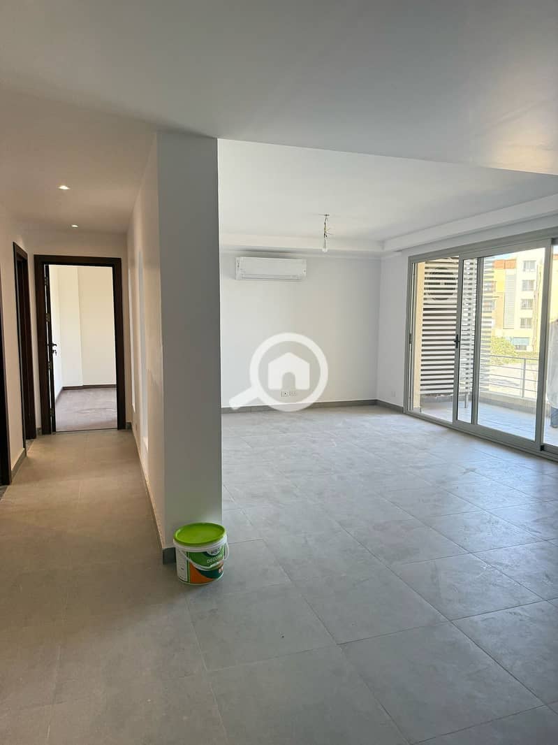 7 b5eec18a-9296-4e5a-9824-91996984c95a. jpg