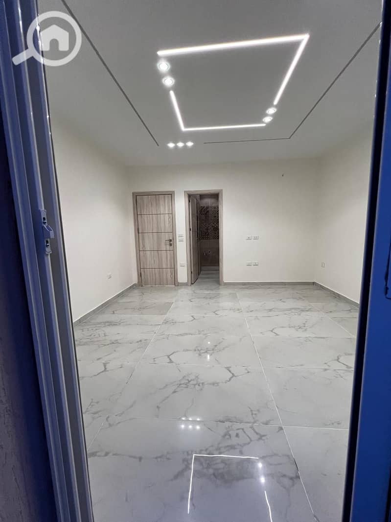 12 WhatsApp Image 2026-01-07 at 5.26. 13 PM (1). jpeg