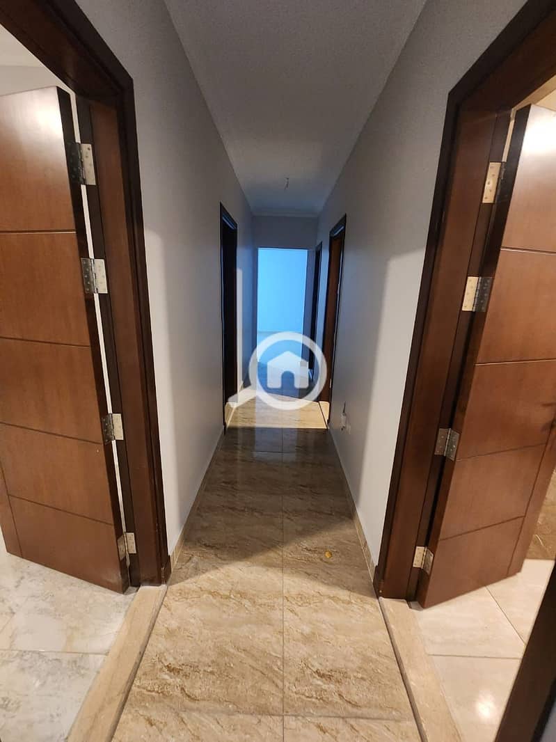 5 d1ca3a14-f449-4007-8a8a-12f63187f1d9. jpg