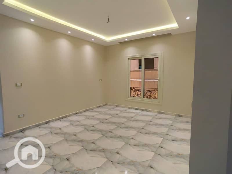 2 1b65c0fd-2897-4eab-a1ac-de005cef2630. jpeg