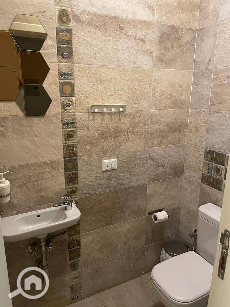 2 WhatsApp Image 2025-09-23 at 2.39. 51 PM. jpeg