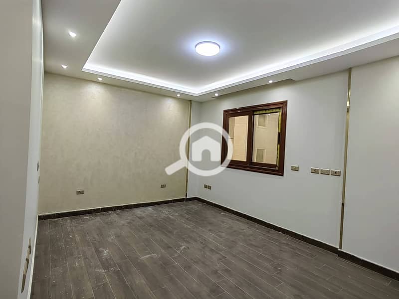 6 9fc3e471-0a11-4a01-9142-64186be4cd5b. jpeg