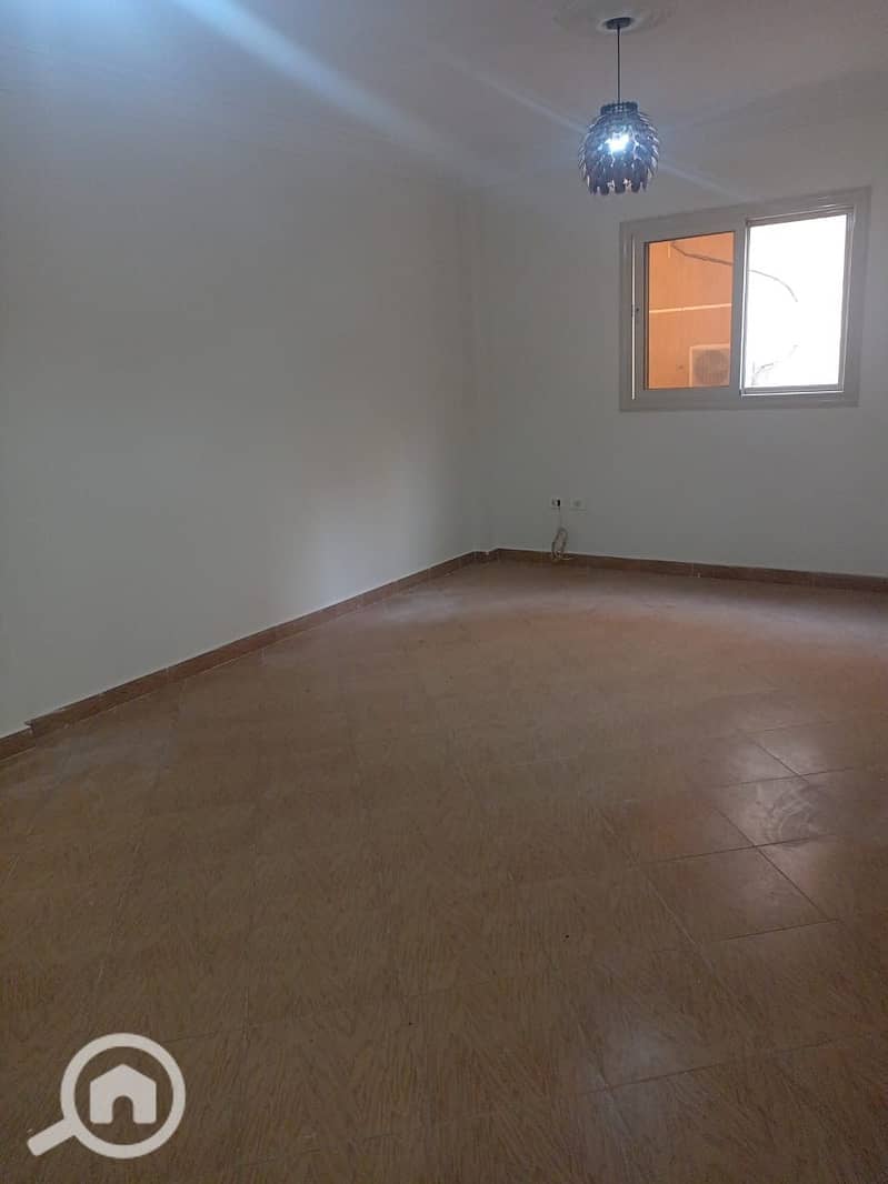 2 WhatsApp Image 2026-01-08 at 03.37. 41 (1). jpeg