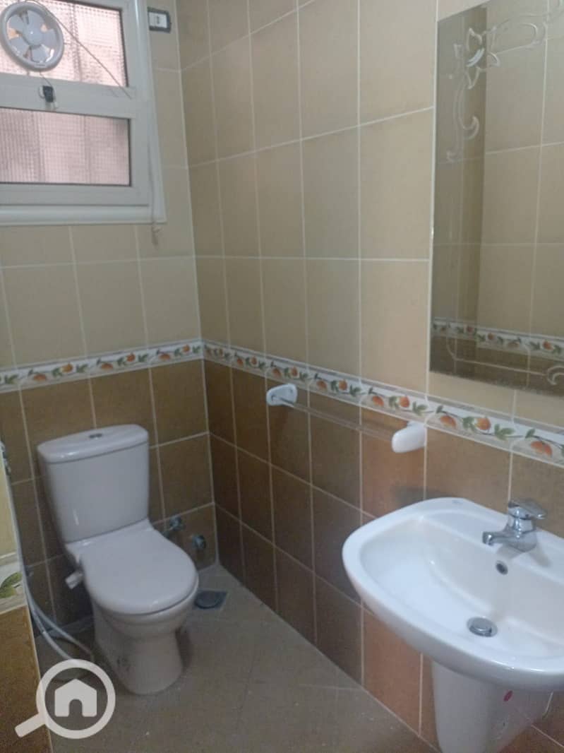 12 WhatsApp Image 2026-01-08 at 03.37. 49. jpeg