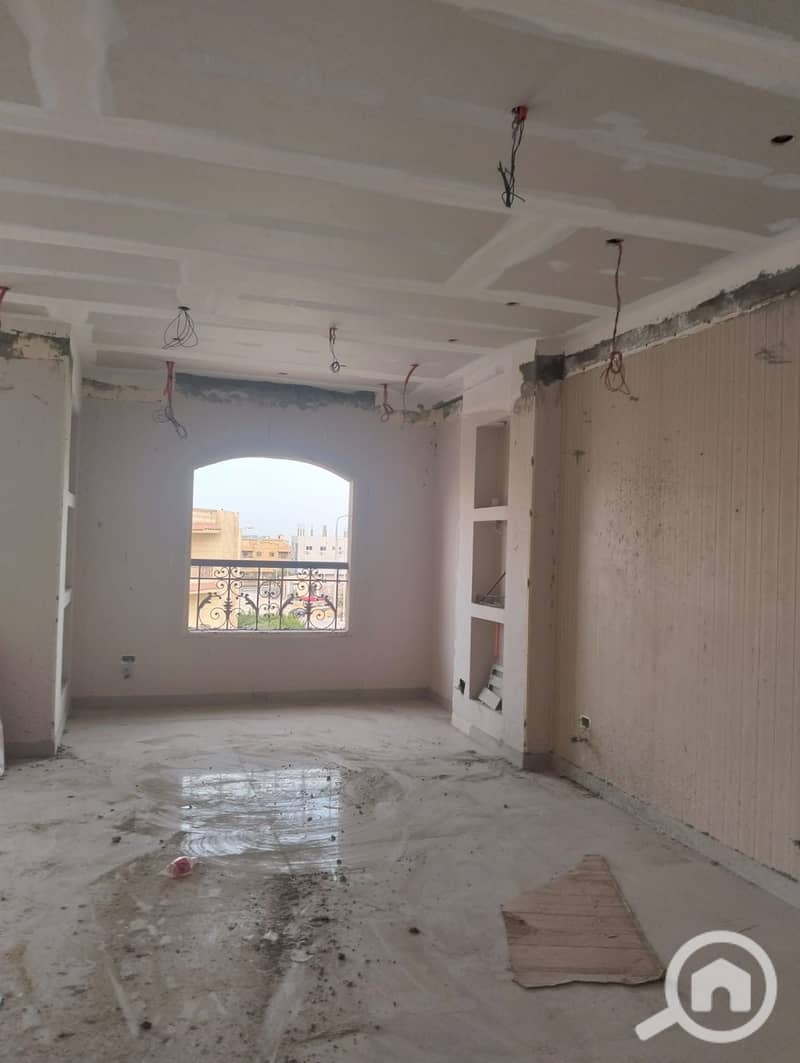 2 922e95e9-3274-4540-8d11-c7ee5bcebe6a. jpeg