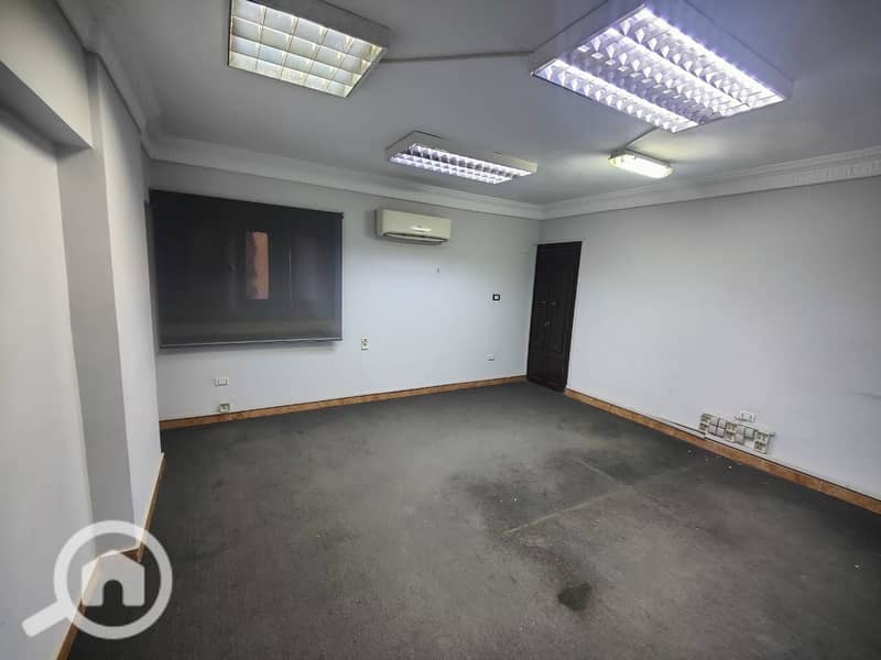 10 WhatsApp Image 2025-12-30 at 1.45. 12 PM (3). jpeg