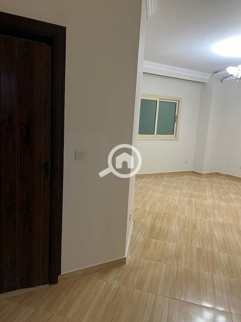 7 WhatsApp Image 2026-01-08 at 00.38. 05 (3). jpeg