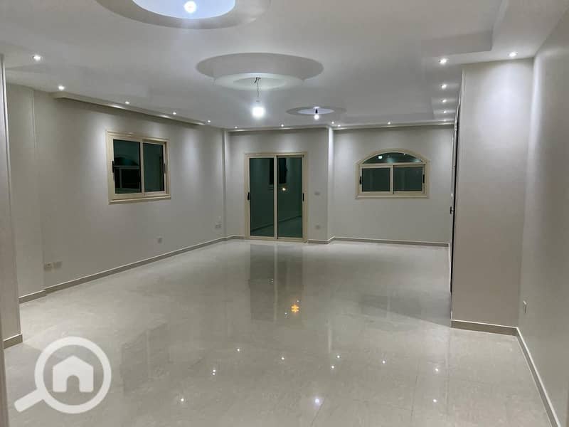 24 WhatsApp Image 2026-01-08 at 00.38. 10 (2). jpeg