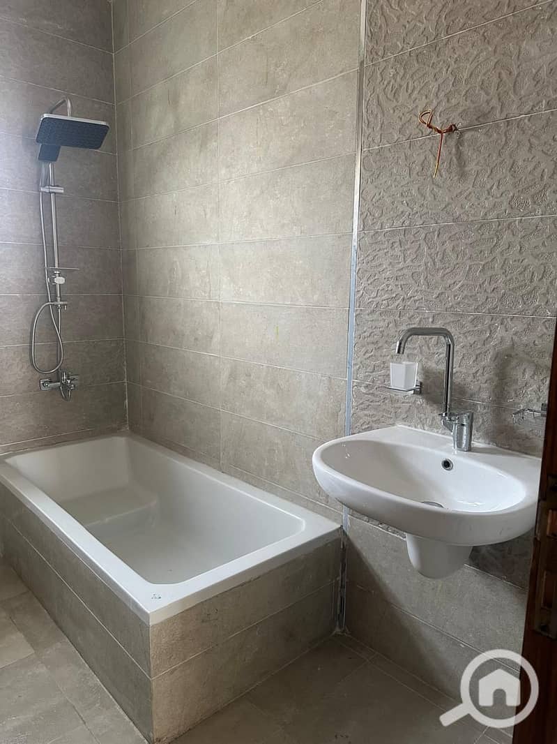 10 WhatsApp Image 2026-01-08 at 4.59. 56 PM (1). jpeg