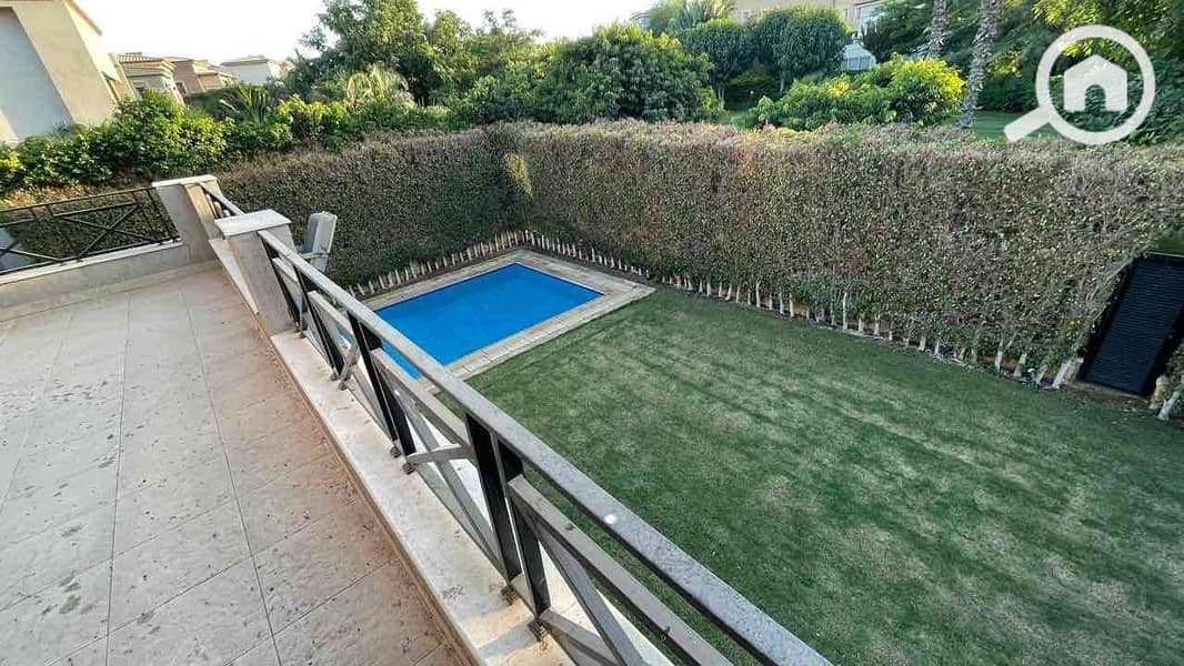 2 b1a0e3d7-d6df-4790-8983-83ed85e455d6. jpg