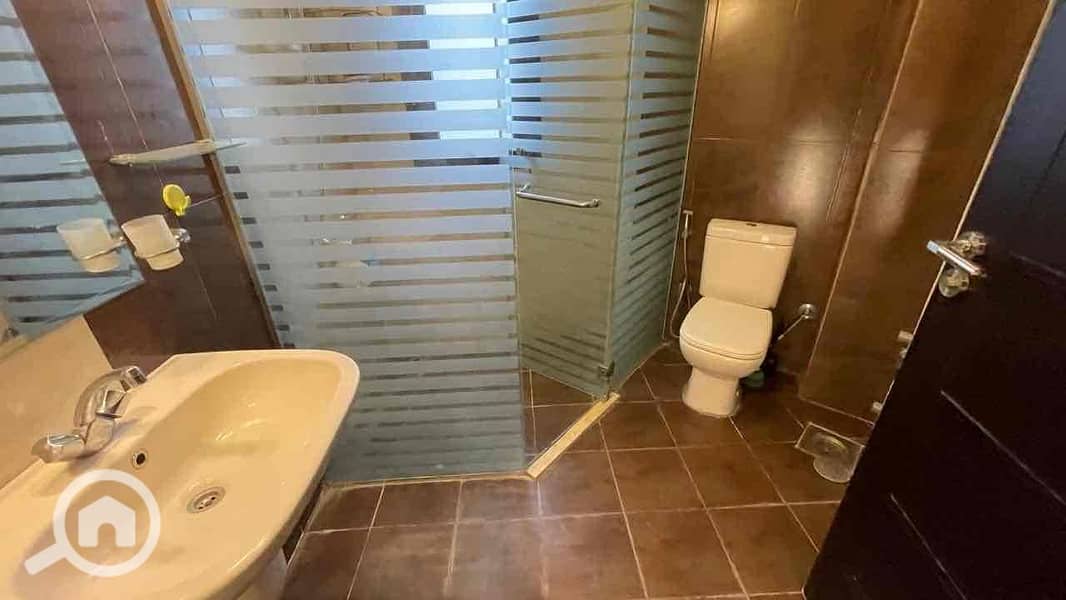 14 431b8382-ba5f-4e82-bd75-9f85b9f220f7. jpg