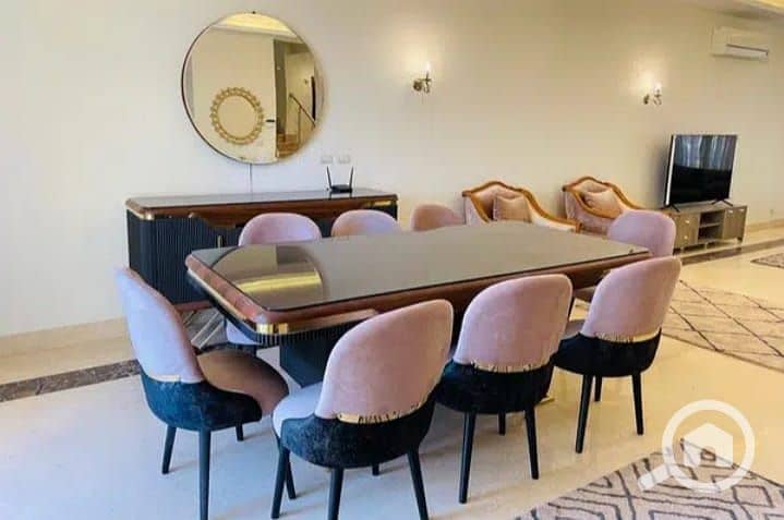 5 9cb8022d-e609-491f-a98e-f3cbf84216a5. jpg