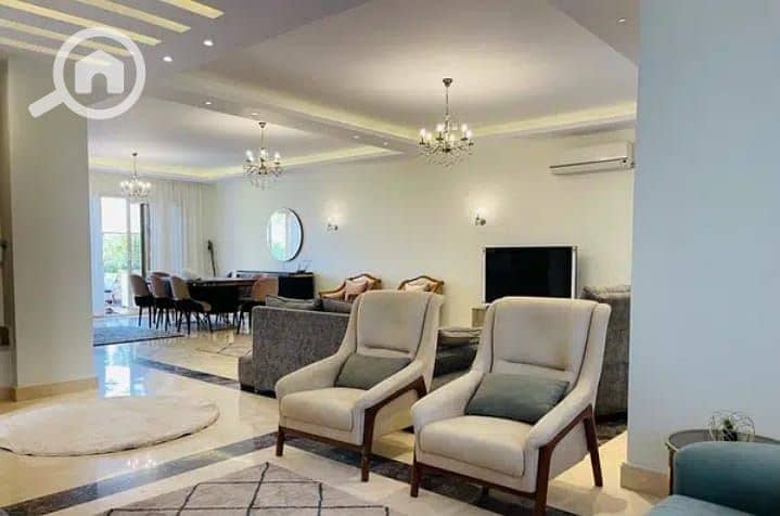 8 d7cd5392-d803-4904-b252-a1048c7920fa. jpg