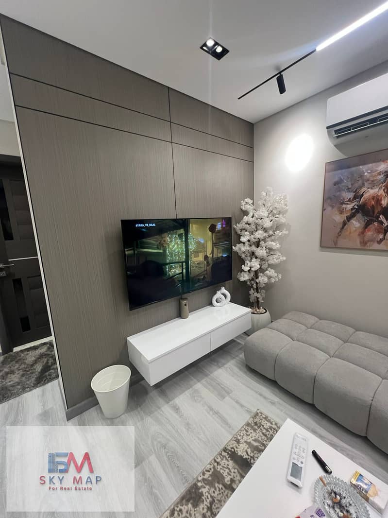 7 c5cca74c-921a-4d1e-b956-1c2ddebb5e78. jpg