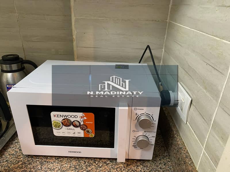 4 441e84af-d82e-49d1-bf14-77630b440746. jpeg