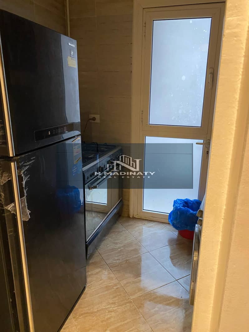 11 1e6f3238-22a0-472f-9572-09761005a22e. jpeg