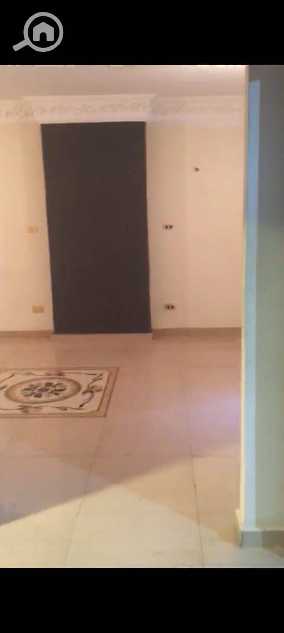 2 e628ad7b-56a3-4a65-b7cc-b8e9f14ef8bc. jpg