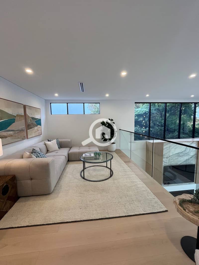 2 909a5ff3-bd93-49b2-b1e1-055df6e26dfb. jpg