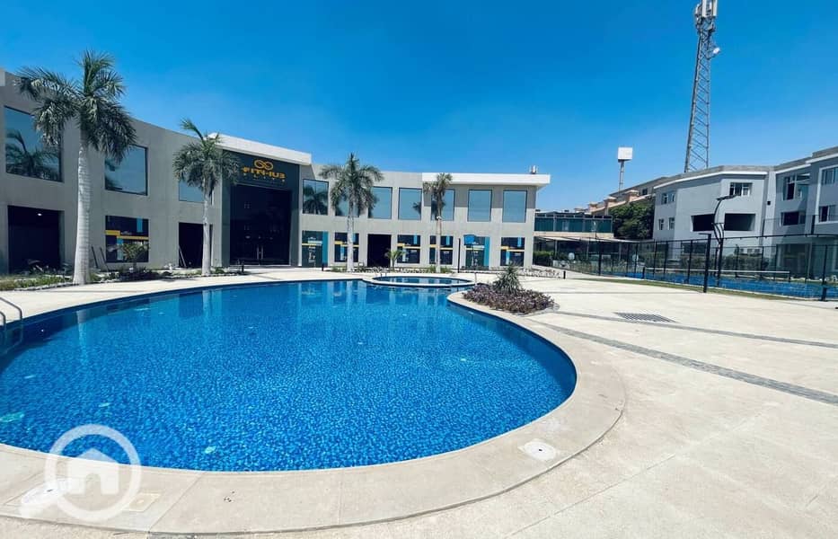 11 photo_5958719931937833207_y. jpg