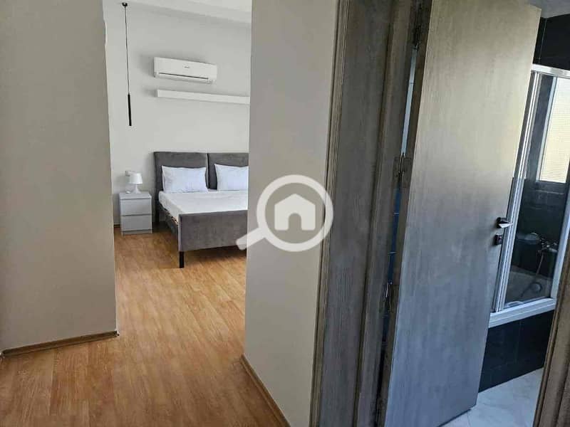 21 64805807-1b5e-4ac5-a97f-a77676e5a9df. jpg