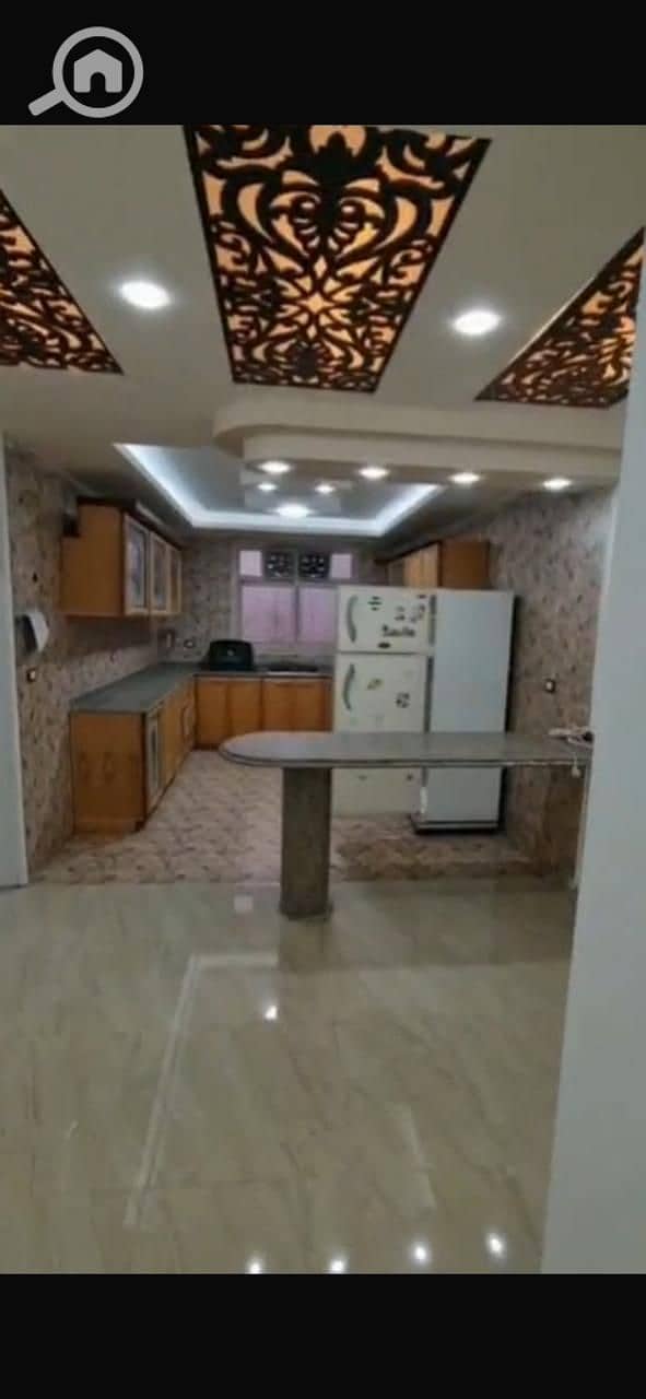 7 4b16a37d-63d6-45f9-b7e4-e5da30927025. jpg