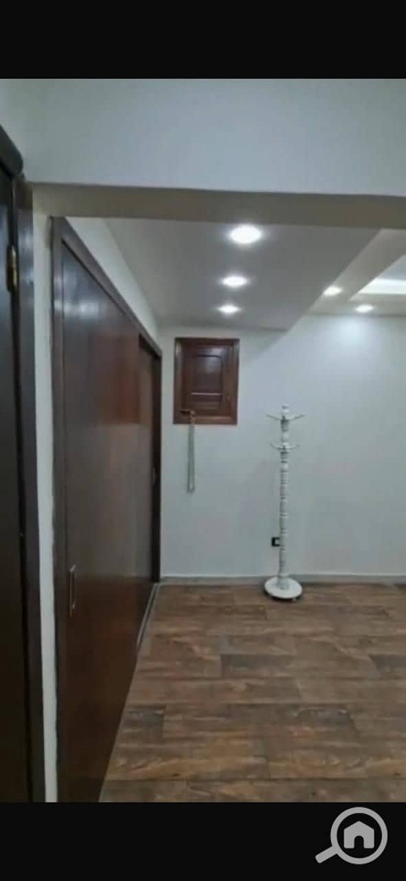 14 1831911a-951c-40f9-8ca1-e8fc493d49c3. jpg