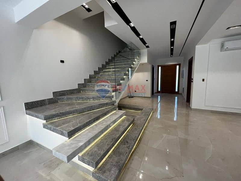 4 99d56644-82b8-427b-9308-b62e60d153fe. jfif. jpg