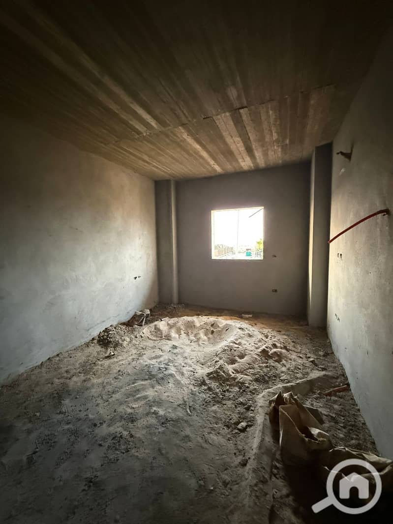 10 d5b22147-bcec-4602-a6d5-c0cbfafdcf9d. jpeg