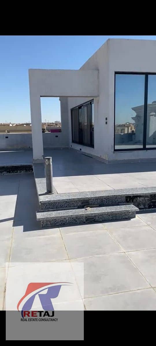 9 921bd35e-31f5-467e-b6ad-db8f11353a6c. jpg