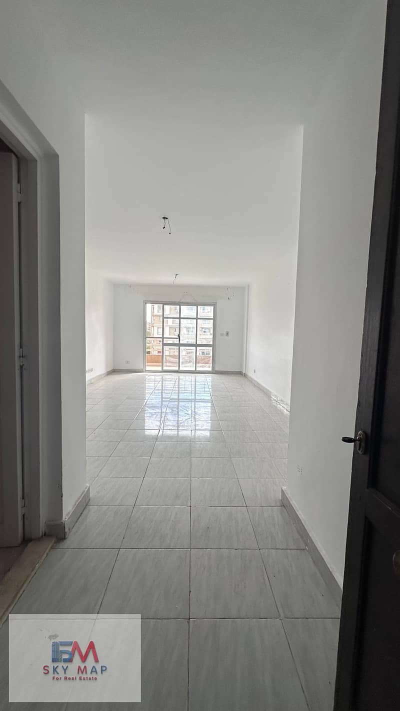 5 1c8d123e-7553-4288-beee-c24565acd89d. jpeg