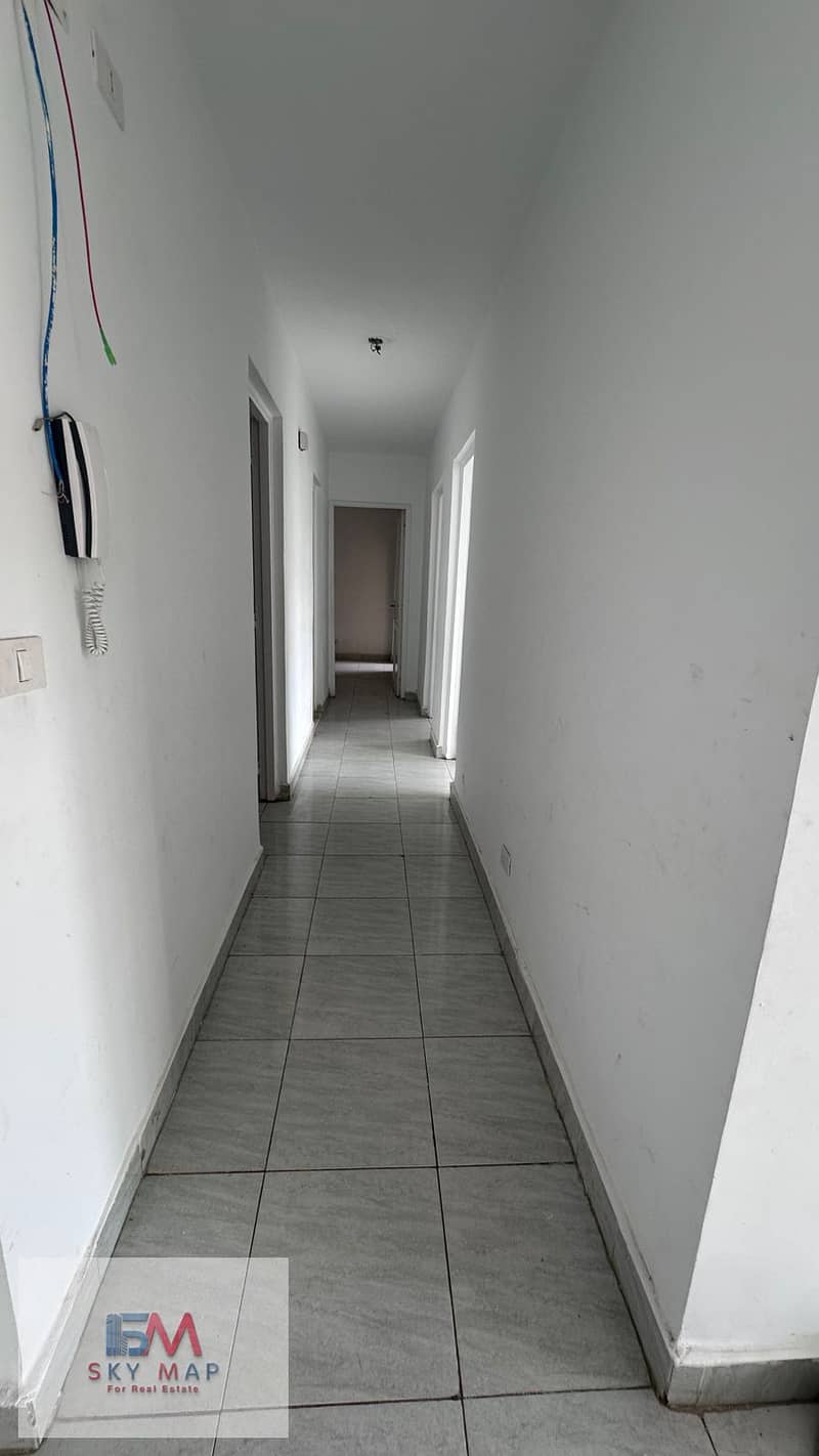 6 6d7ec5f7-4272-4520-bcc1-231ee808459e. jpeg