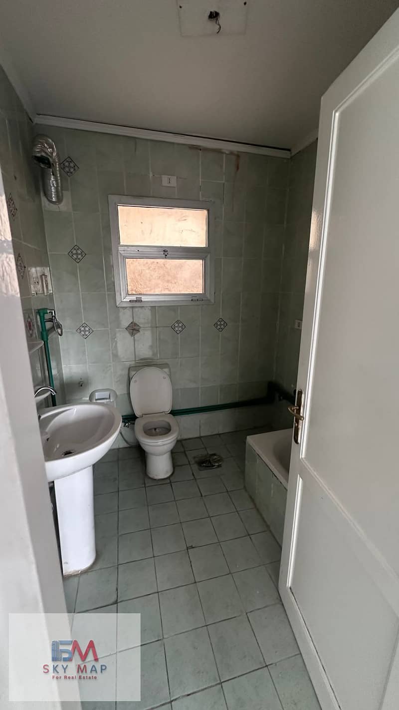 8 36a318e0-23e3-48ae-a8ed-976ce7f4330d. jpeg