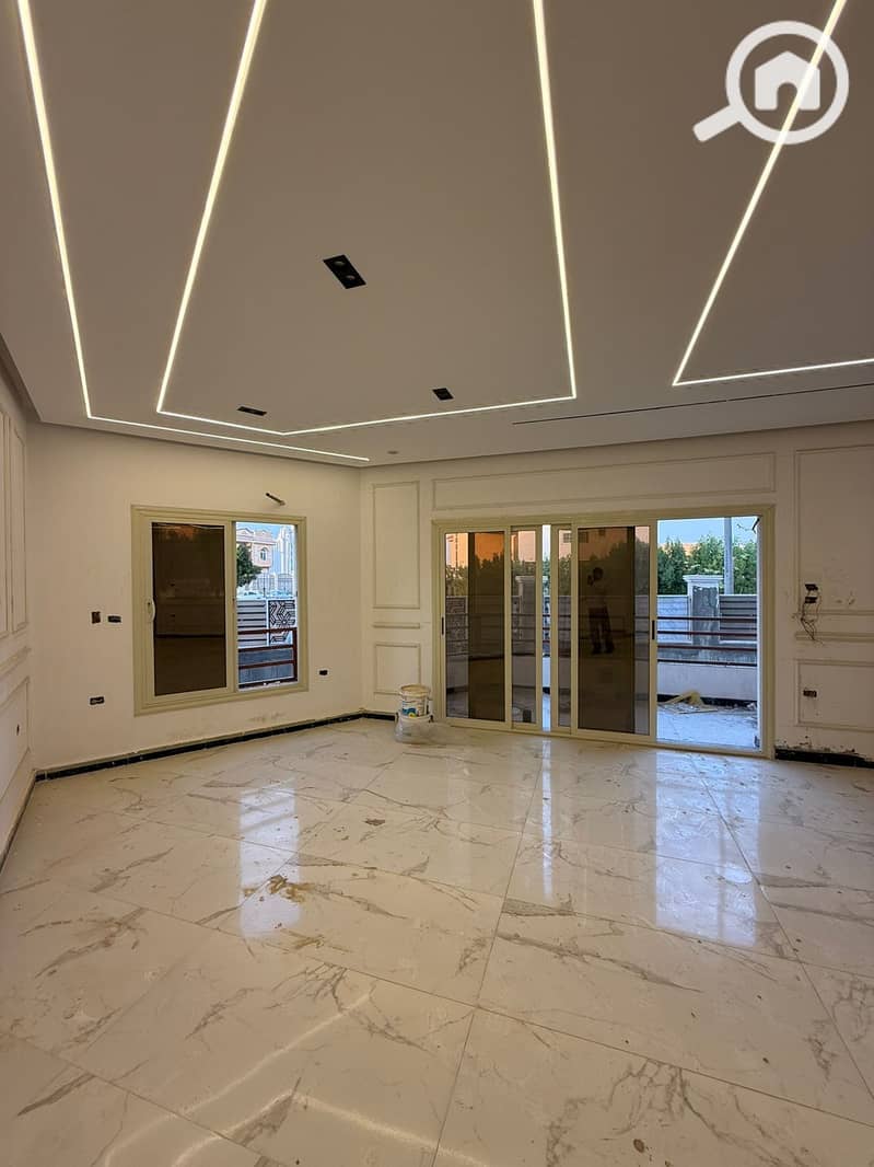 2 1a98f140-7376-47c3-8f91-695b881f51ac. jpeg