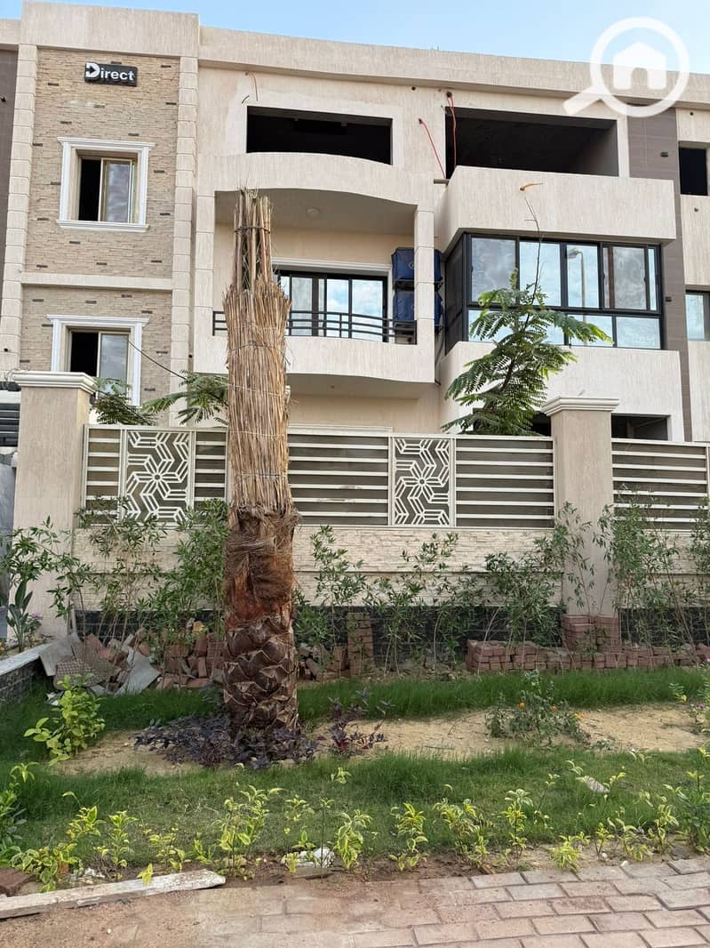 12 9a0272a3-1a4a-4b8b-8574-c099773af72c. jpeg