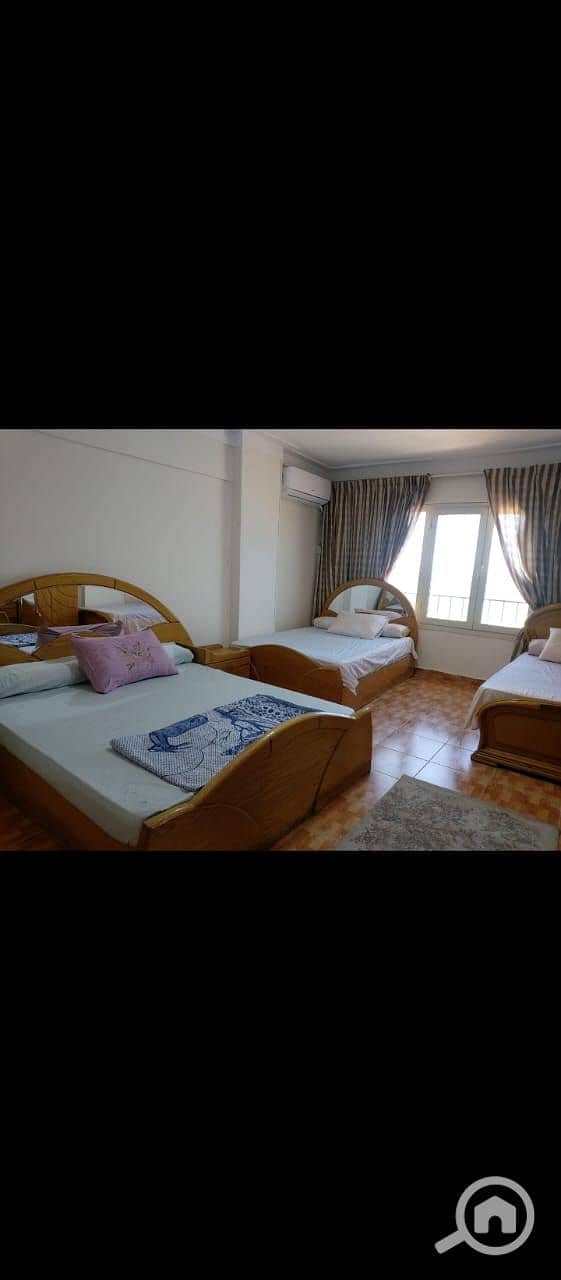 6 d402ac54-50bb-4004-a067-e96b92c3a2e5. jpg