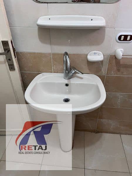 8 ba4b5574-0cc7-481e-aa9b-c2e4cd24b4b8. jpg