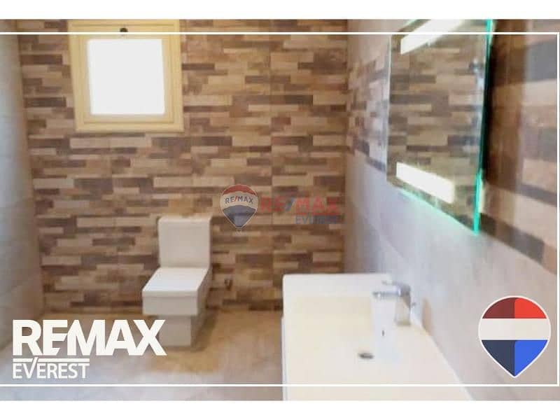 9 original - 2026-01-08T231250.034. jpg