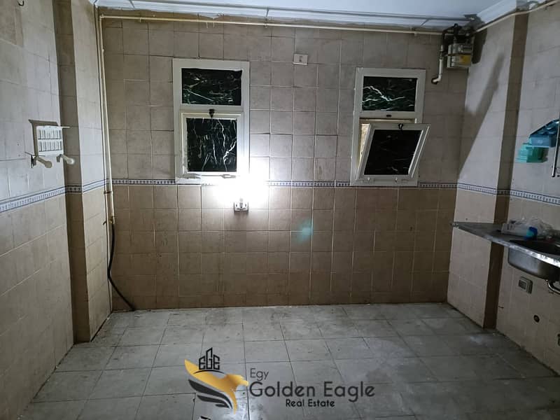 8 611632255_1553573485873178_5496694078811739724_n. jpg