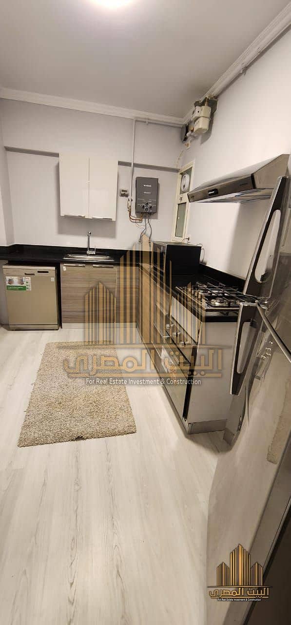 10 268b83cc-468c-4555-8497-bceb24abc8d8. jpg