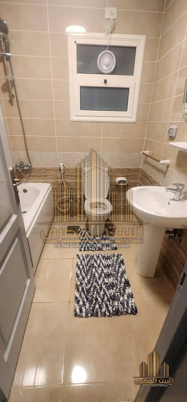 12 b6842326-c814-4362-80d5-2011d32acd94. jpg