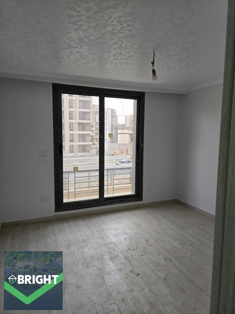 6 WhatsApp Image 2026-01-08 at 1.14. 18 PM (1). jpeg