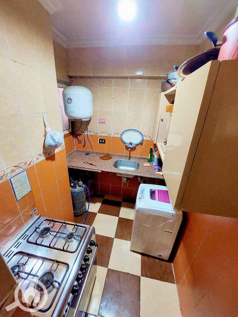 8 612907359_25693426723607743_1287061326552170264_n. jpg