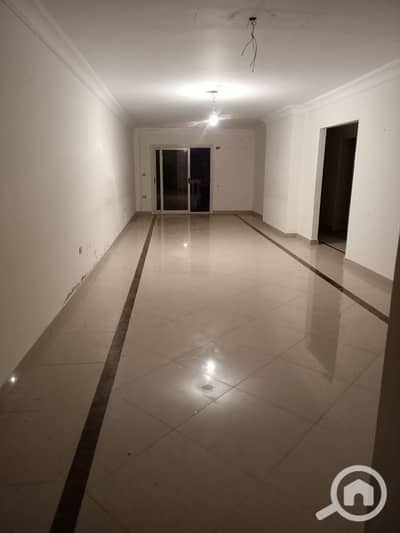 Office for Rent in Zezenia, Alexandria - ثيثي. jpg