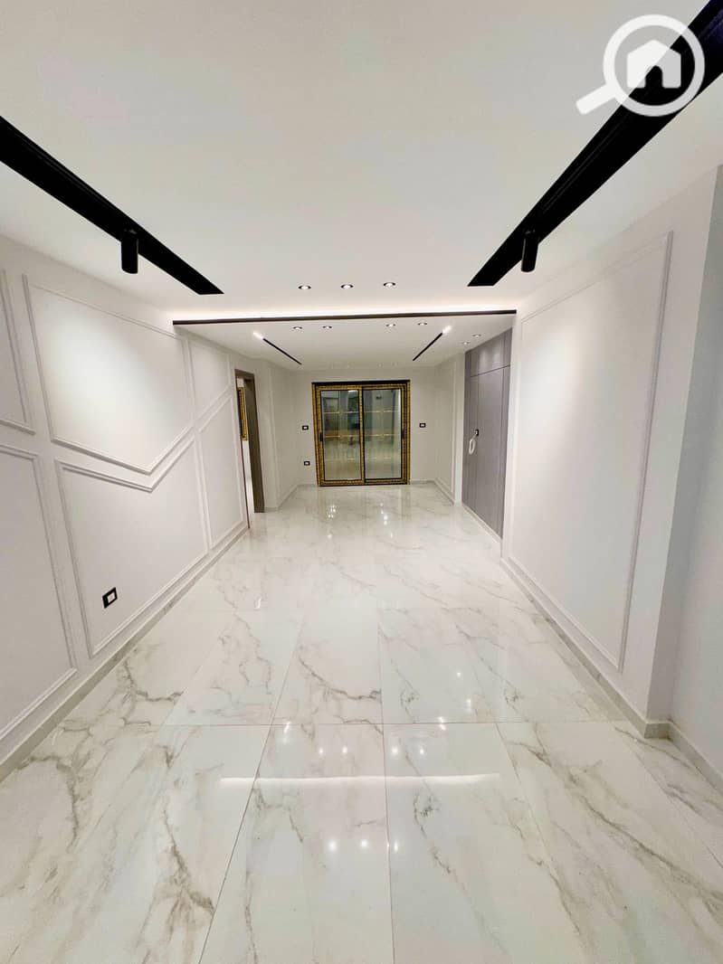 6 611661459_25685082411108841_821618778092819432_n. jpg